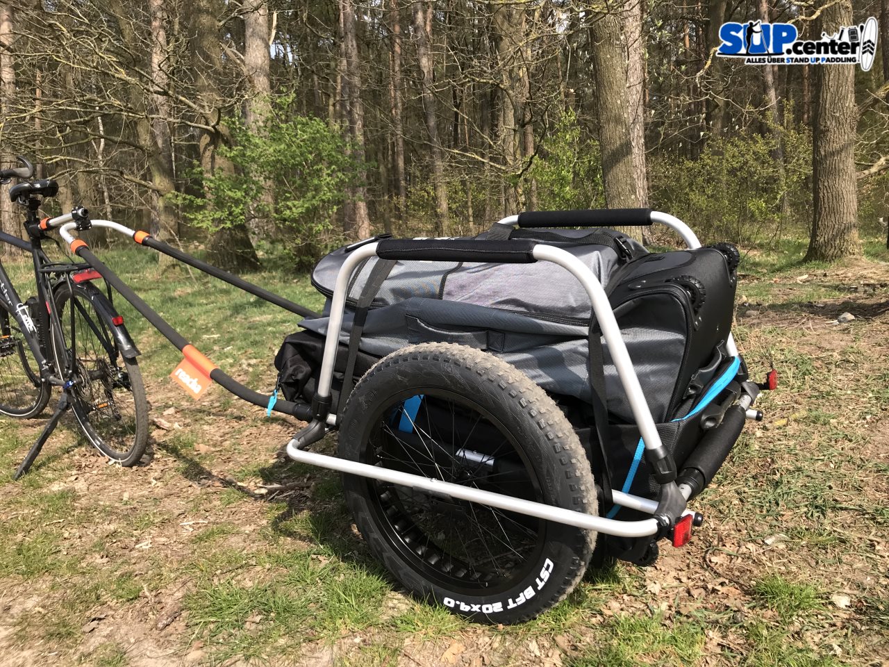 reacha SPORT im Test: Mehr als Begeisterung fr diesen SUP-Fahrradanhnger!  - SUP Center