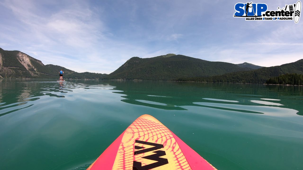 SUPTour auf dem Walchensee in Bayern ein Paddelparadies